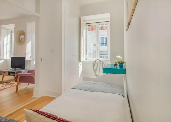 Trendy Flat, In Picturesque Graca Διαμέρισμα