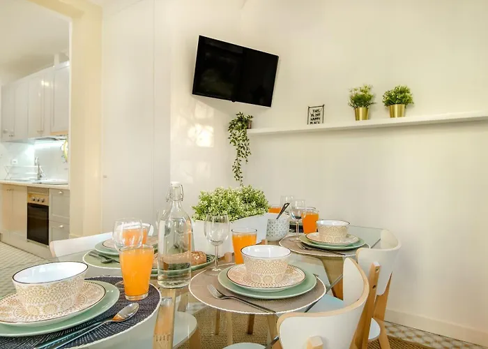 Trendy Flat, In Picturesque Graca * Lisboa
