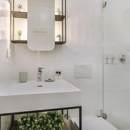 Apartment Trendy Flat, In Picturesque Graca